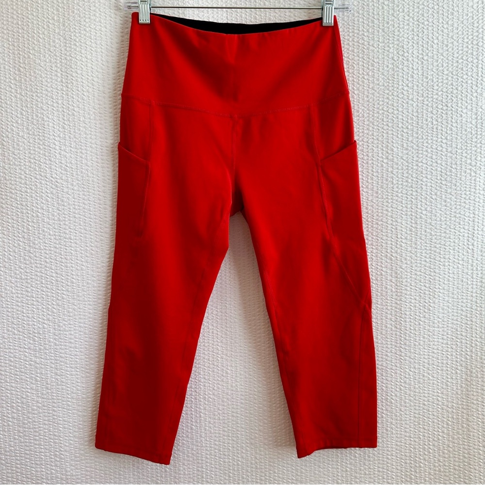 Ododos Women's Red Crop 18” Leggings Size: Medium